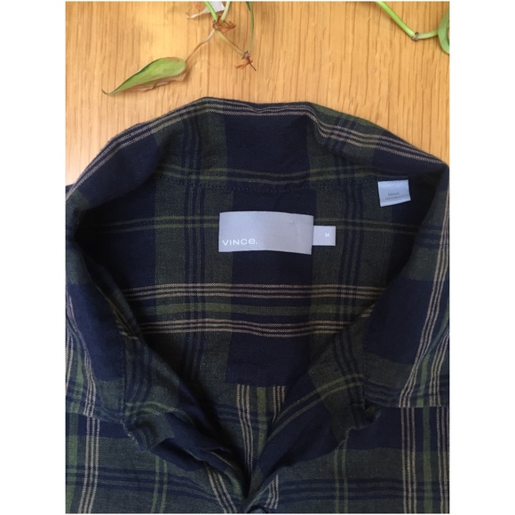 Vince Plaid Button Down Short Sleeve Medium - Picture 2 of 6